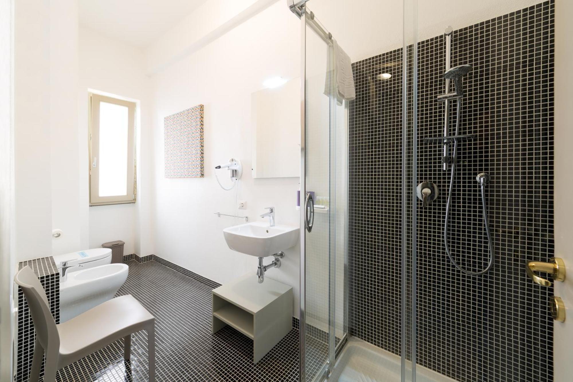 Guest House Sonnino 37 칼리아리 외부 사진