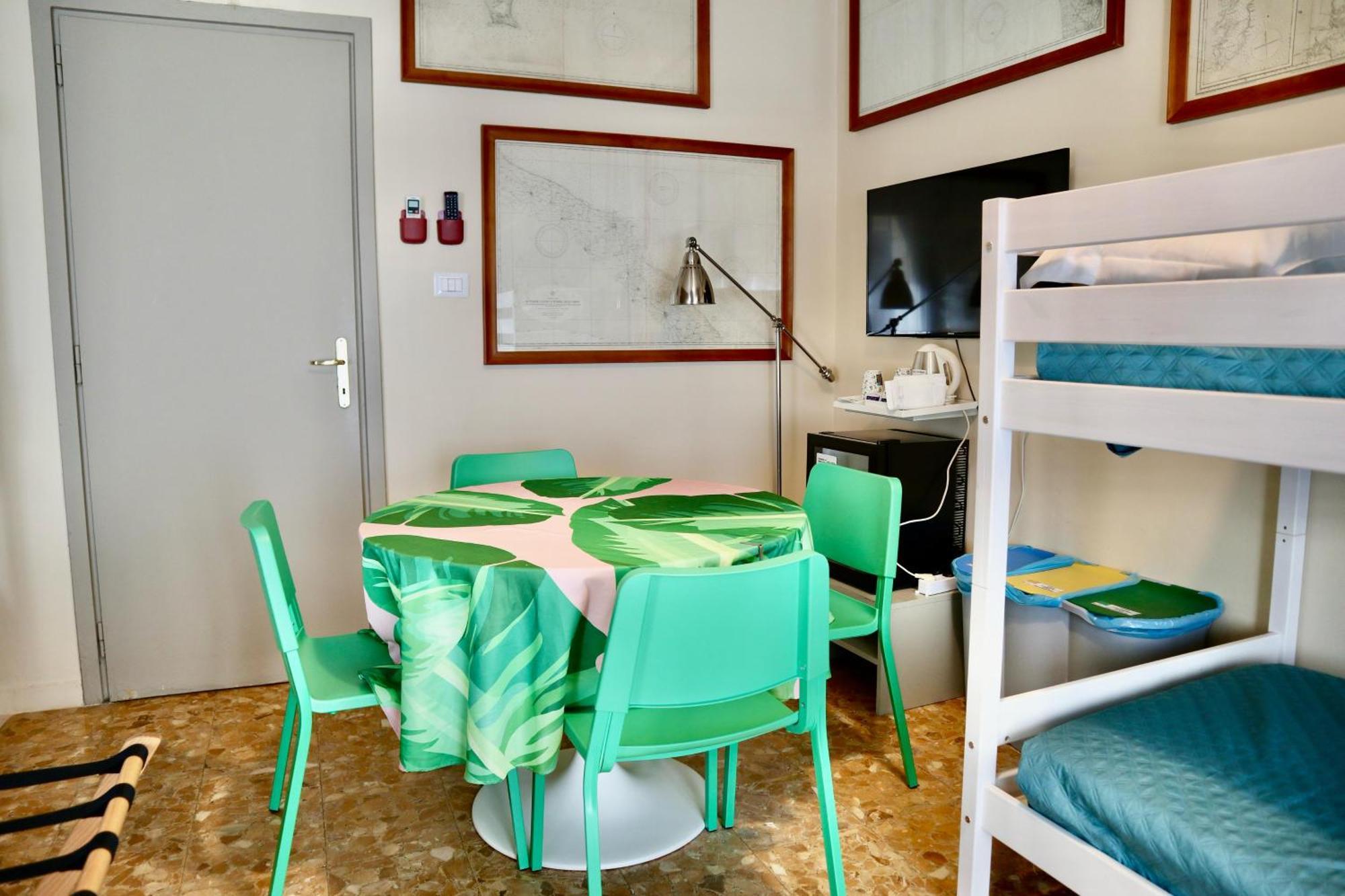 Guest House Sonnino 37 칼리아리 외부 사진