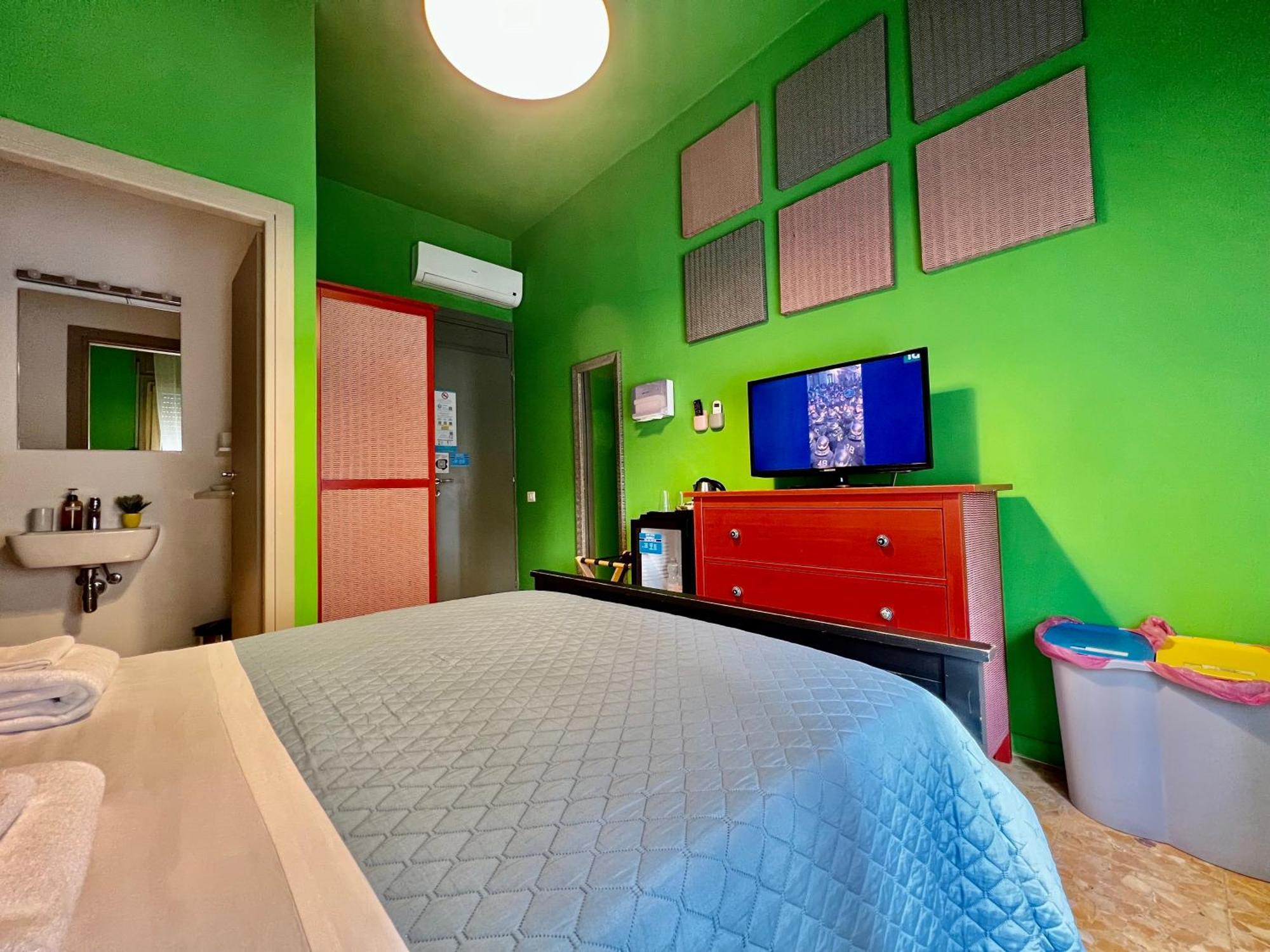 Guest House Sonnino 37 칼리아리 외부 사진